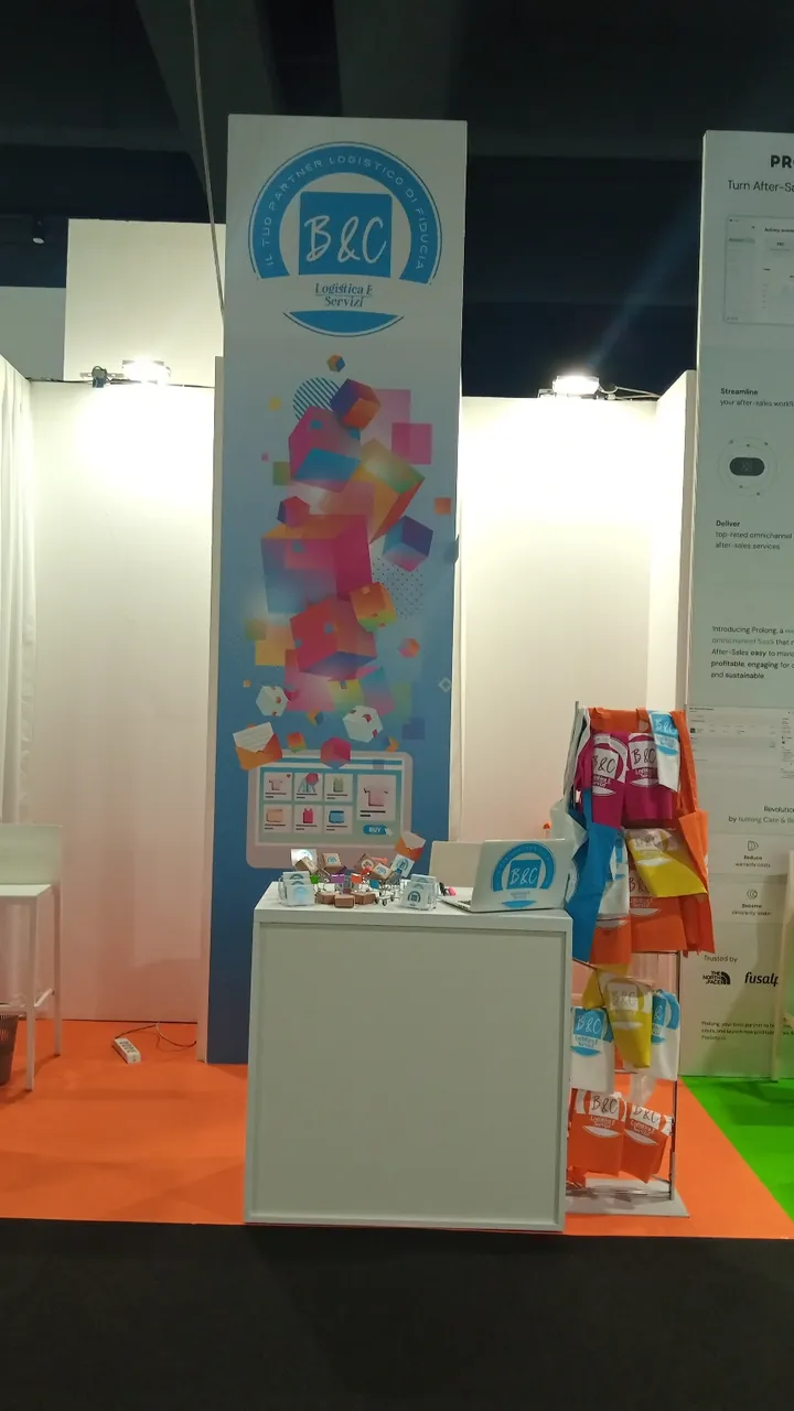 Lo stand di B&C Logistica e Servizi al Netcomm Forum 2025